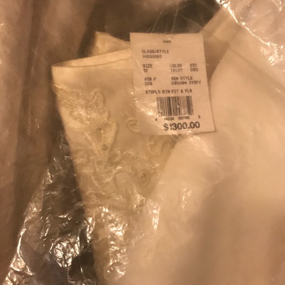 Meet your Posher, Alicia - Picture 6 of 6